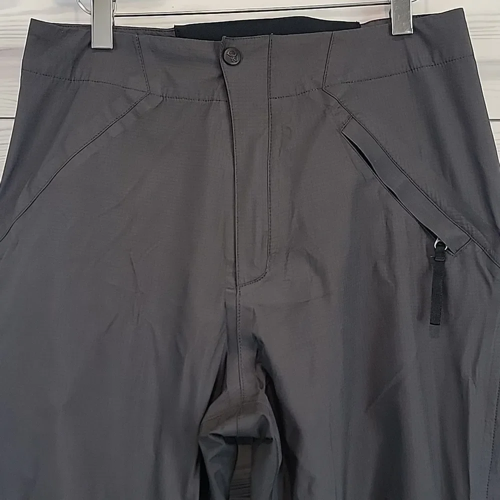 Mountain Hardwear durable waterproof
